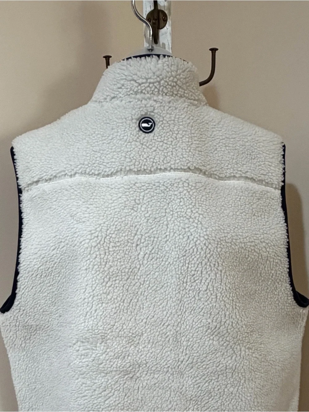 NEW VINEYARD VINES ON-THE-GO SUPER SHERPA FULL ZIP HIGH PILE VEST MARSHMALLOW LG